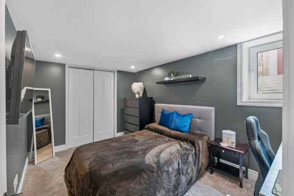 227-Rosedale-Drive-Whitby-Web-Salisbury-42