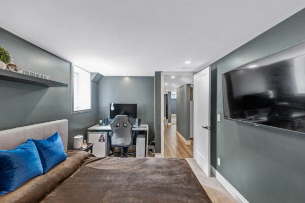227-Rosedale-Drive-Whitby-Web-Salisbury-43
