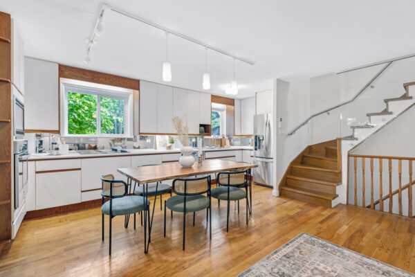 28-Admiral-Road-#10-Toronto-Web-Salisbury-14