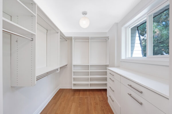 28-Admiral-Road-#10-Toronto-Web-Salisbury-40