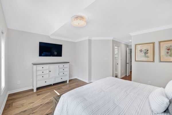 40-Via-Amici-Alliston-Web-Salisbury-40