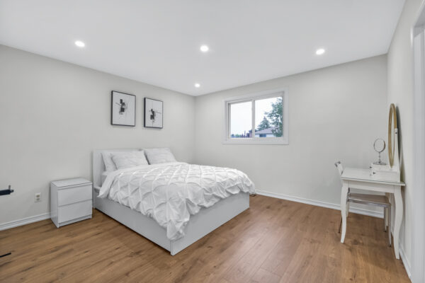 43-Riverglen-Drive-Georgina-Web-Salisbury-31