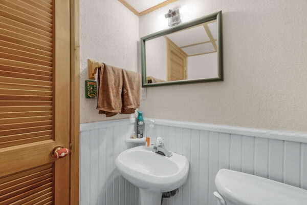 43-Riverglen-Drive-Georgina-Web-Salisbury-44