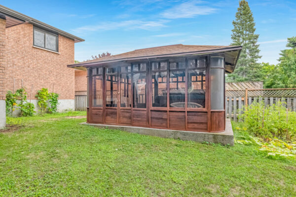 43-Riverglen-Drive-Georgina-Web-Salisbury-56