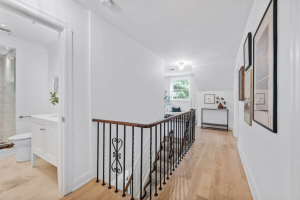 51-Coldstream-Avenue-Toronto-Web-Salisbury-52