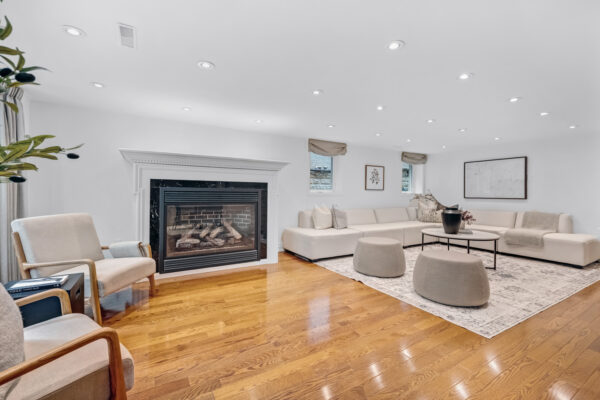 51-Coldstream-Avenue-Toronto-Web-Salisbury-63