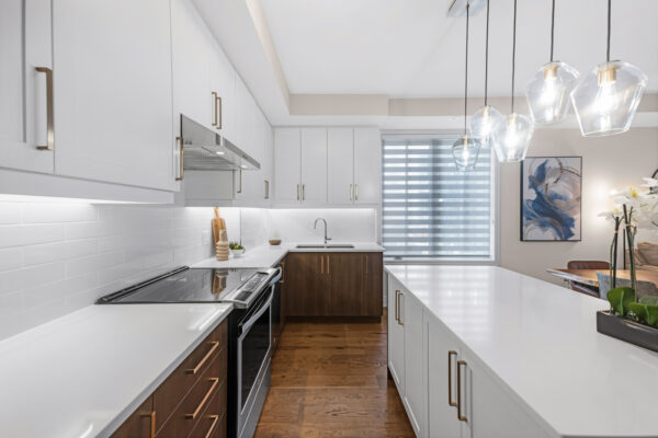 1195-Gooseberry-Lane-#305-Mississauga-Web-Salisbury-16