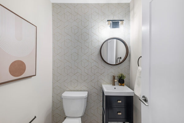 1195-Gooseberry-Lane-#305-Mississauga-Web-Salisbury-21