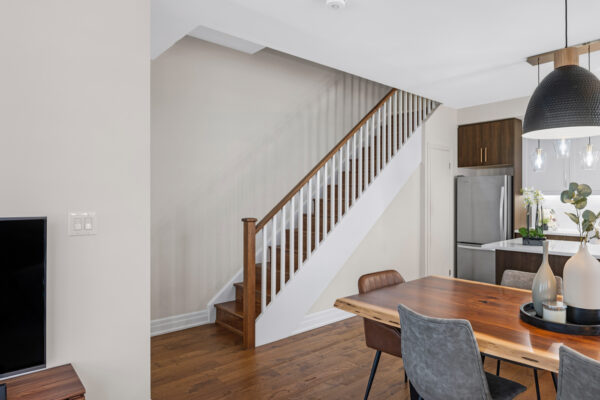 1195-Gooseberry-Lane-#305-Mississauga-Web-Salisbury-22