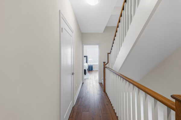 1195-Gooseberry-Lane-#305-Mississauga-Web-Salisbury-24