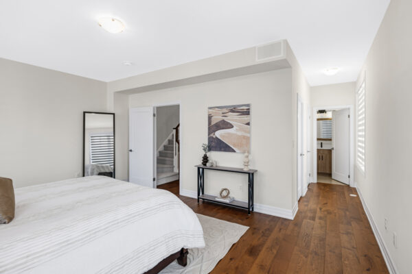 1195-Gooseberry-Lane-#305-Mississauga-Web-Salisbury-27