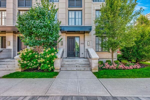 1195-Gooseberry-Lane-#305-Mississauga-Web-Salisbury-6