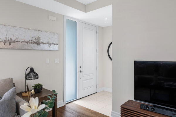 1195-Gooseberry-Lane-#305-Mississauga-Web-Salisbury-7