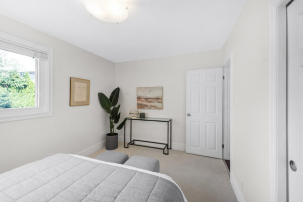 1256-Tyneburn-Crescent-Mississauga-Web-Salisbury-23