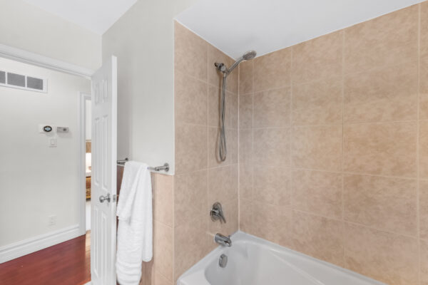 1256-Tyneburn-Crescent-Mississauga-Web-Salisbury-28