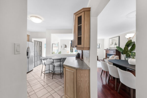 1256-Tyneburn-Crescent-Mississauga-Web-Salisbury-31