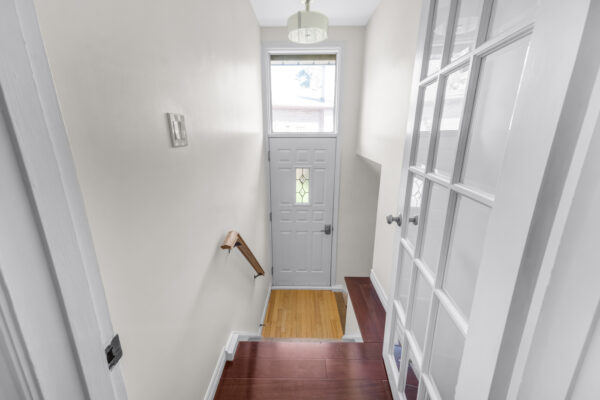 1256-Tyneburn-Crescent-Mississauga-Web-Salisbury-32