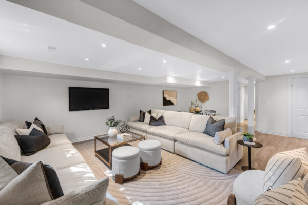 1256-Tyneburn-Crescent-Mississauga-Web-Salisbury-36