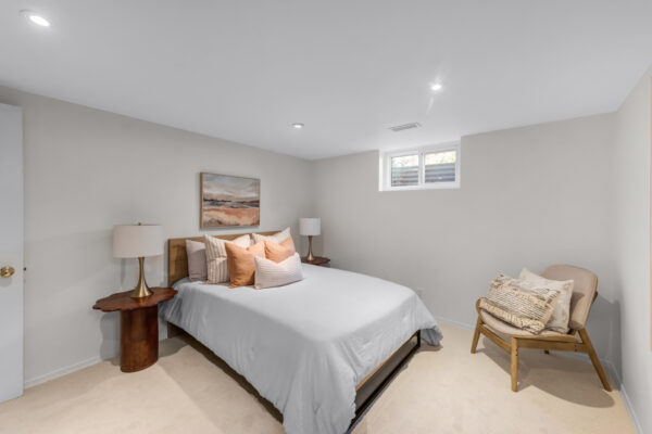 1256-Tyneburn-Crescent-Mississauga-Web-Salisbury-45