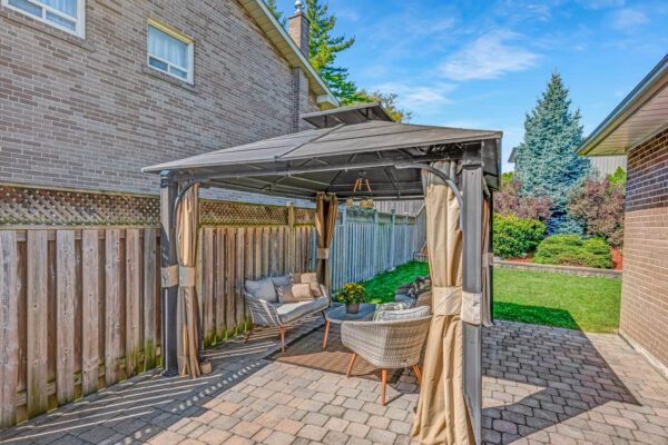 1256-Tyneburn-Crescent-Mississauga-Web-Salisbury-50