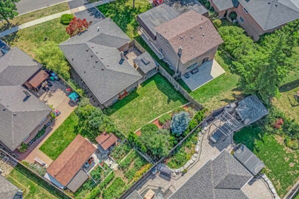 1256-Tyneburn-Crescent-Mississauga-Web-Salisbury-57