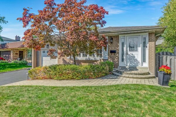 1256-Tyneburn-Crescent-Mississauga-Web-Salisbury-8