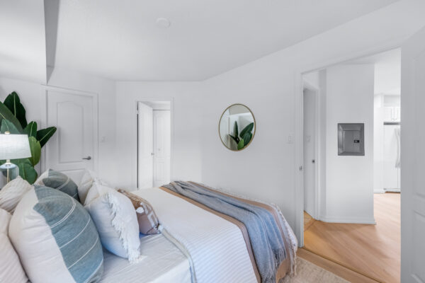 18-Wanless-Avenue-#317-Toronto-Web-Salisbury-29