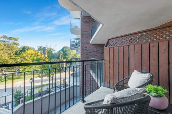 18-Wanless-Avenue-#317-Toronto-Web-Salisbury-36