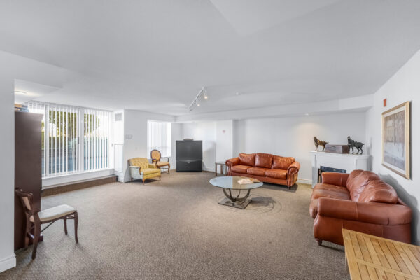 18-Wanless-Avenue-#317-Toronto-Web-Salisbury-42
