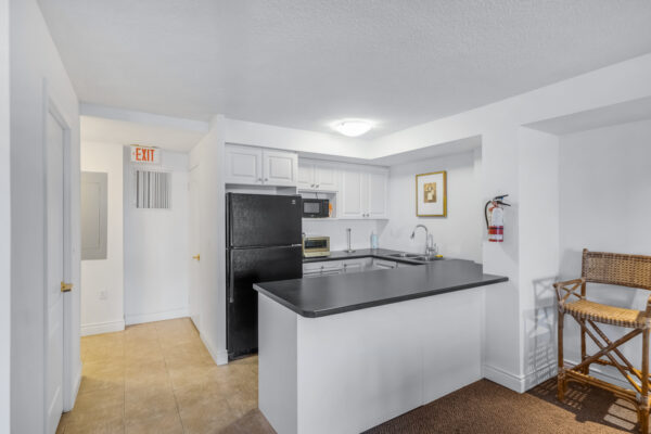 18-Wanless-Avenue-#317-Toronto-Web-Salisbury-47