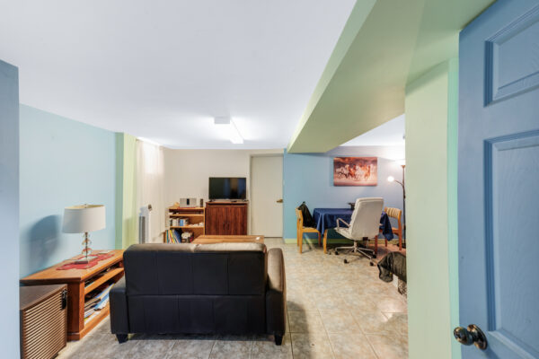 19-Marmaduke-Street-Toronto-Web-Salisbury-42
