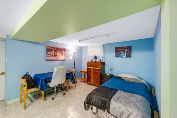 19-Marmaduke-Street-Toronto-Web-Salisbury-44