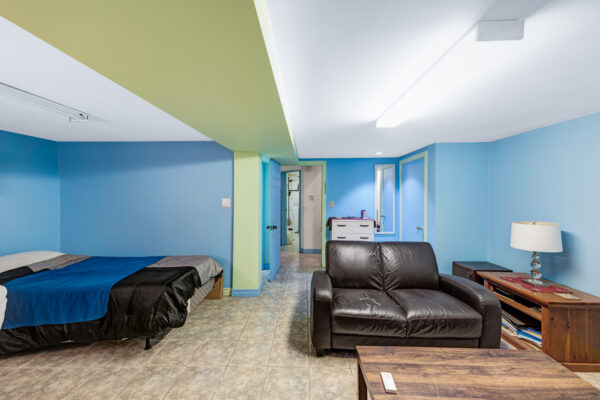 19-Marmaduke-Street-Toronto-Web-Salisbury-46