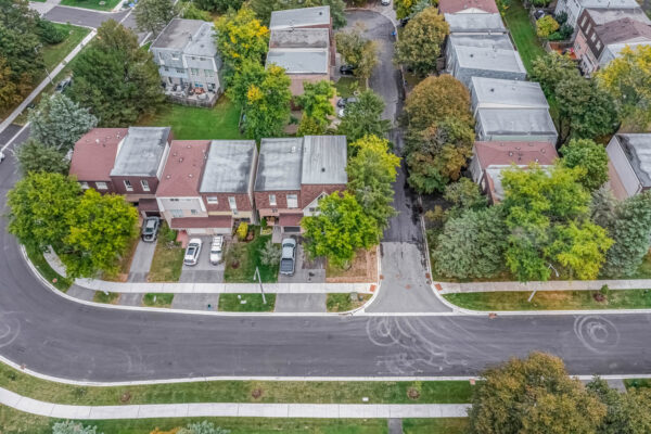 67-Poplar-Crescent-Aurora-Web-Salisbury-1