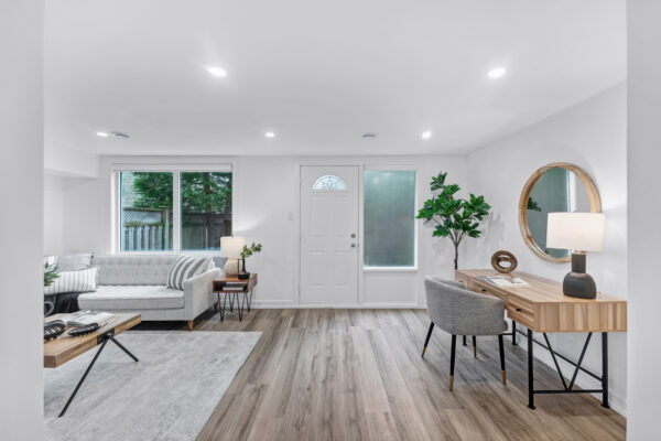 67-Poplar-Crescent-Aurora-Web-Salisbury-12