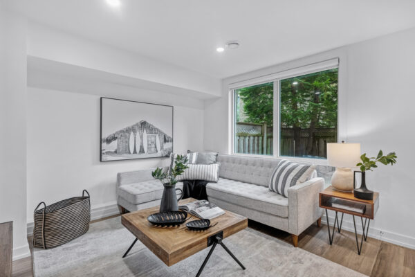 67-Poplar-Crescent-Aurora-Web-Salisbury-15