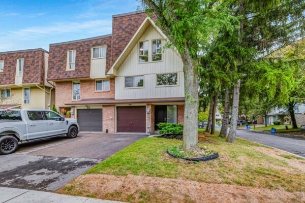 67-Poplar-Crescent-Aurora-Web-Salisbury-6