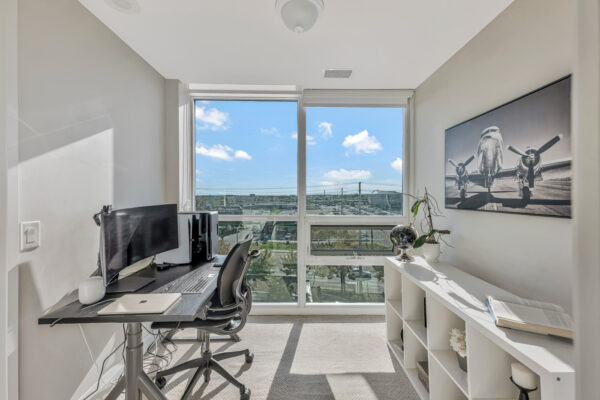 1055-Southdown-Road-#611-Mississauga-Web-Salisbury-33