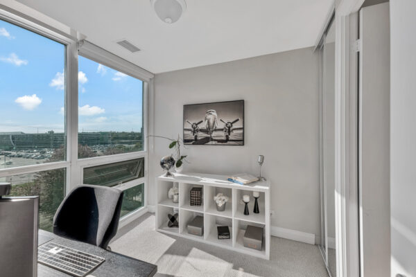 1055-Southdown-Road-#611-Mississauga-Web-Salisbury-35