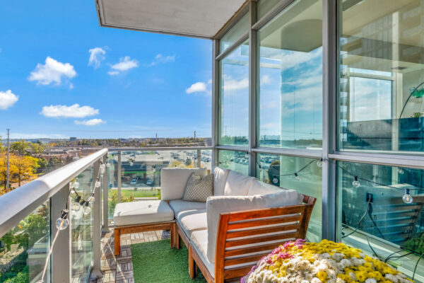 1055-Southdown-Road-#611-Mississauga-Web-Salisbury-38