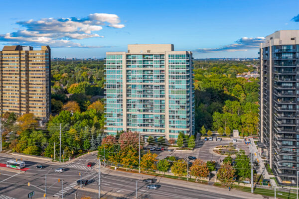 1055-Southdown-Road-#611-Mississauga-Web-Salisbury-4