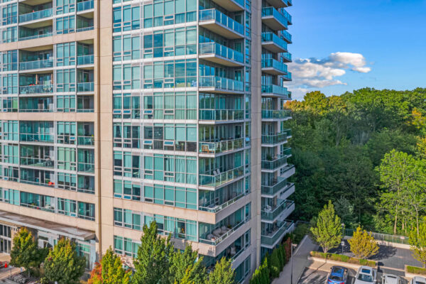 1055-Southdown-Road-#611-Mississauga-Web-Salisbury-41