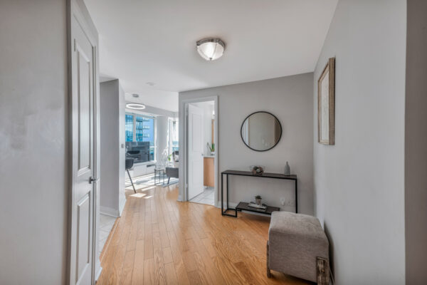 1055-Southdown-Road-#611-Mississauga-Web-Salisbury-8