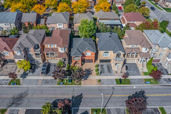 110-Tierra-Avenue-Vaughan-Web-Salisbury-1