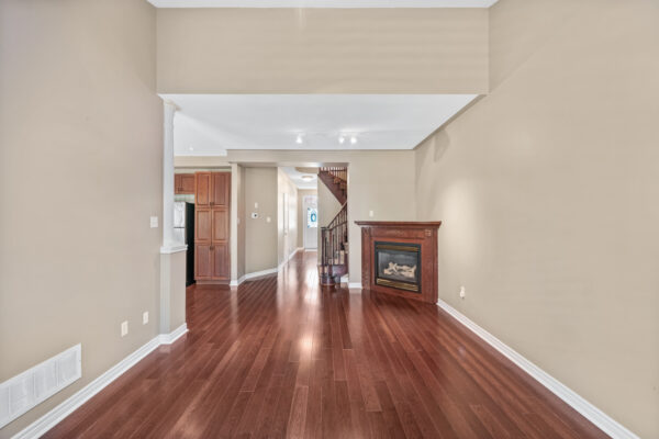 110-Tierra-Avenue-Vaughan-Web-Salisbury-14