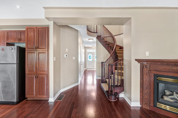 110-Tierra-Avenue-Vaughan-Web-Salisbury-21