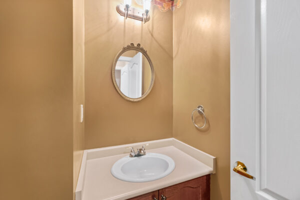 110-Tierra-Avenue-Vaughan-Web-Salisbury-22
