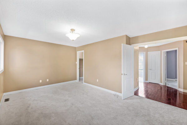 110-Tierra-Avenue-Vaughan-Web-Salisbury-26