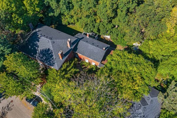 22-Beechwood-Crescent-Toronto-Web-Salisbury-4