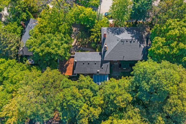 22-Beechwood-Crescent-Toronto-Web-Salisbury-57